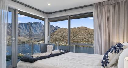 MODERN ALPINE LIVING SPECTACULAR VIEW