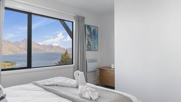 Apartment | 3 bedrooms, iron/ironing board, free WiFi