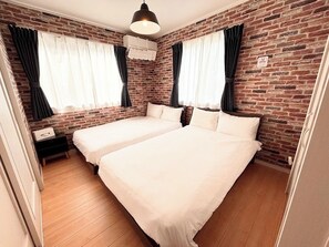 4 soverom, skrivebord, strykejern/-brett og wi-fi (inkludert)