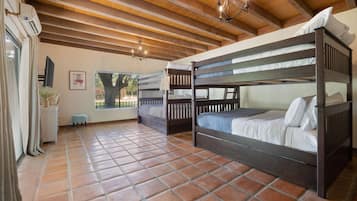 8 bedrooms, iron/ironing board, travel crib, free WiFi