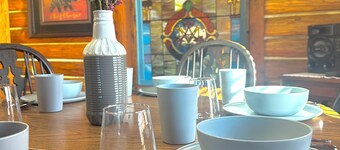 Lake Road Log Cabin A — Million Dollar Ozark view!