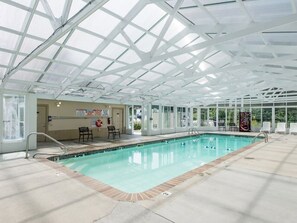 Indoor pool, a heated pool - Brother Bear - Unit 3107 - Mountain View Condos (Pigeon Forge)