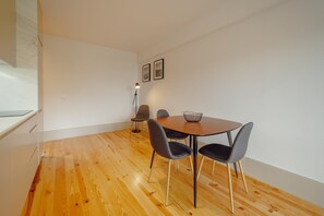 House - Legacy Oporto Design Apartment E by Vacationy (Porto)