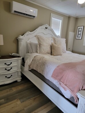 4 habitaciones, wifi gratis y ropa de cama 