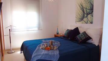 3 Schlafzimmer, Bügeleisen/Bügelbrett, kostenloses WLAN, Bettwäsche