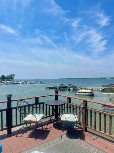 Thousand Islands, St. Lawrence River Getaway