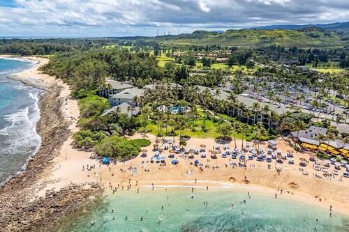 Turtle Bay Townhouse Steps to the Beach!