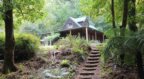 Goulburn River Cottage - River Front