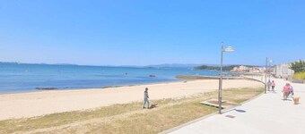 Apartment-Sleeps6-Parking-Terrace