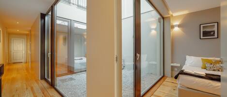 Apartment | 2 Schlafzimmer, Bügeleisen/Bügelbrett, WLAN