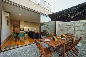 Departamento | 2 habitaciones, tabla de planchar con plancha y wifi 