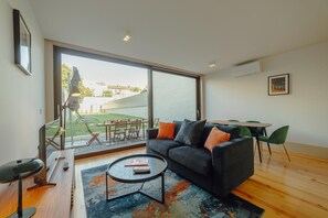 2 habitaciones, tabla de planchar con plancha y wifi 