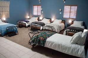 4 habitaciones, wifi, ropa de cama y acceso para silla de ruedas