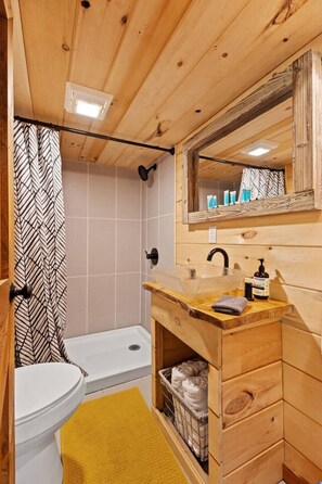 Shower, towels