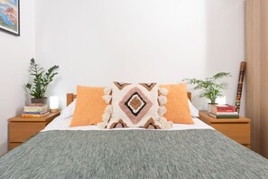 1 غرفة نوم ومكواة/لوح كي وخدمة الإنترنت وملاءات أسرّة