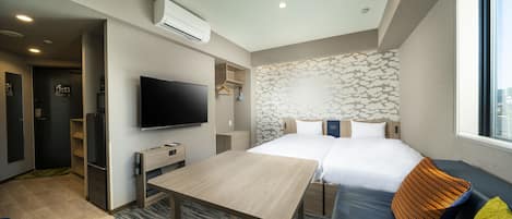 Superior Room, Non Smoking | 1 bedroom, down comforters, memory foam beds, in-room safe