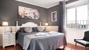 4 Schlafzimmer, Bügeleisen/Bügelbrett, kostenloses WLAN, Bettwäsche