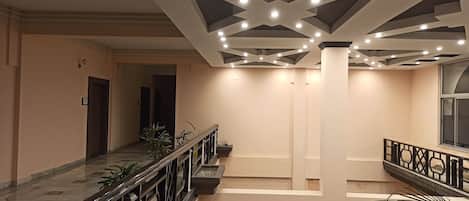 Téléviseur à DEL de 28 po avec télévision numérique, téléviseur