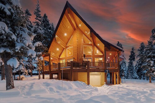 Pet Friendly | EV Charger| Zion/Bryce Hub | Fire-Pit & Games