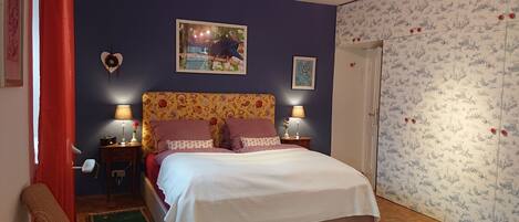 1 soveværelse, sengetøj