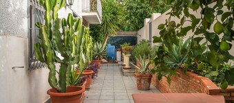 Villa « Eremo Degli Oleandri » avec vue mer, terrasse, Wi-Fi et piscine commune