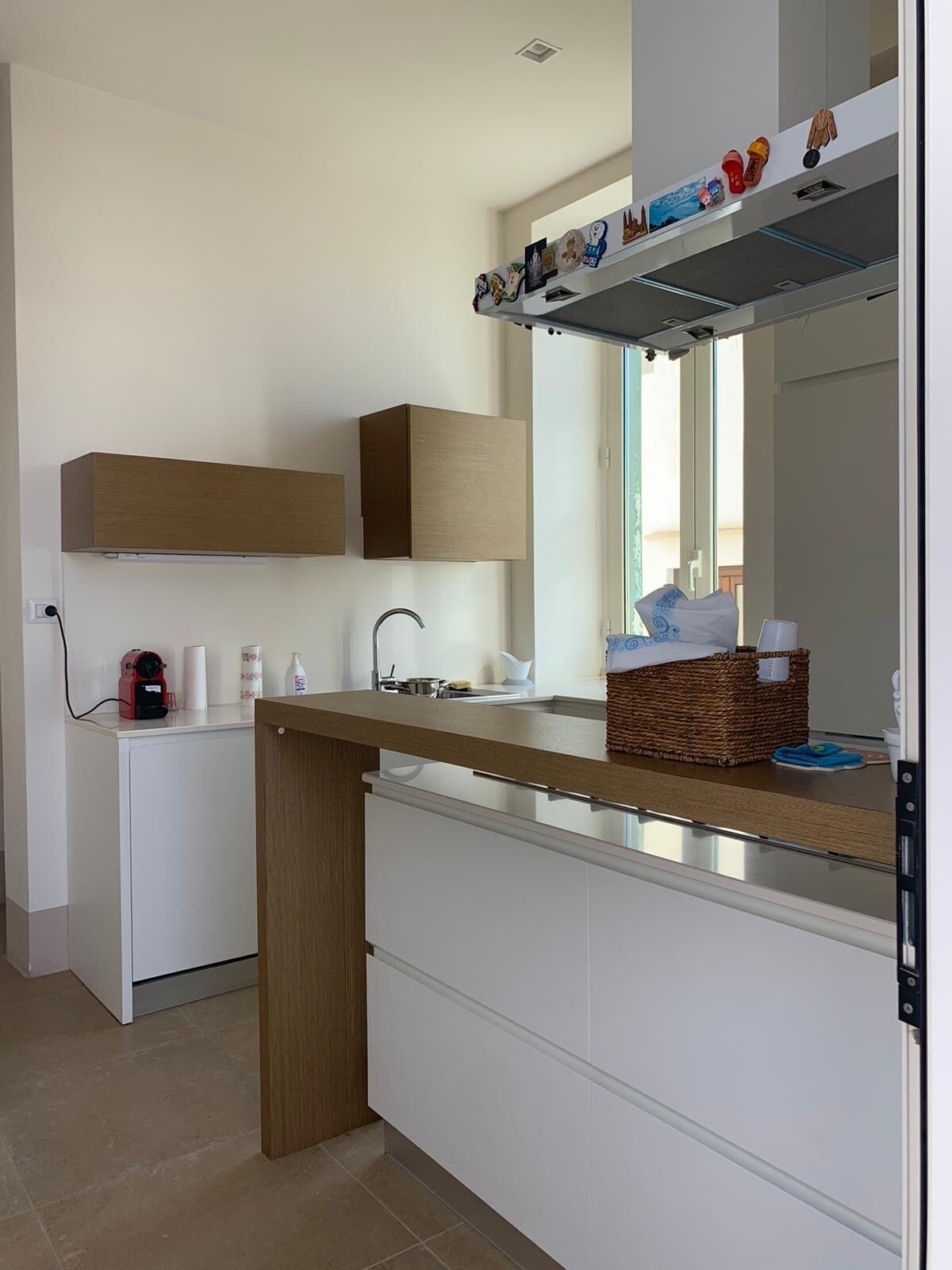 Kylskåp, ugn, spishäll och diskmaskin