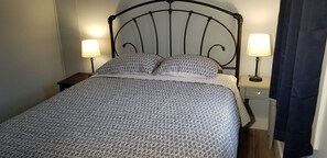 2 habitaciones, cuna de viaje, wifi y ropa de cama 