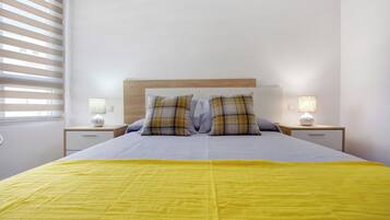 2 slaapkamers, een strijkplank/strijkijzer, gratis wifi, beddengoed