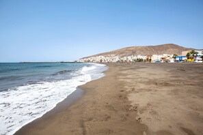 Beach nearby - Holiday Home 'Casita Amiga del Mar' close to the Beach with A/C & Wi-Fi (Gran Tarajal)