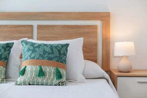 2 slaapkamers, een strijkplank/strijkijzer, gratis wifi, beddengoed