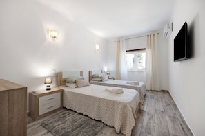2 Schlafzimmer, Bügeleisen/Bügelbrett, kostenloses WLAN, Bettwäsche
