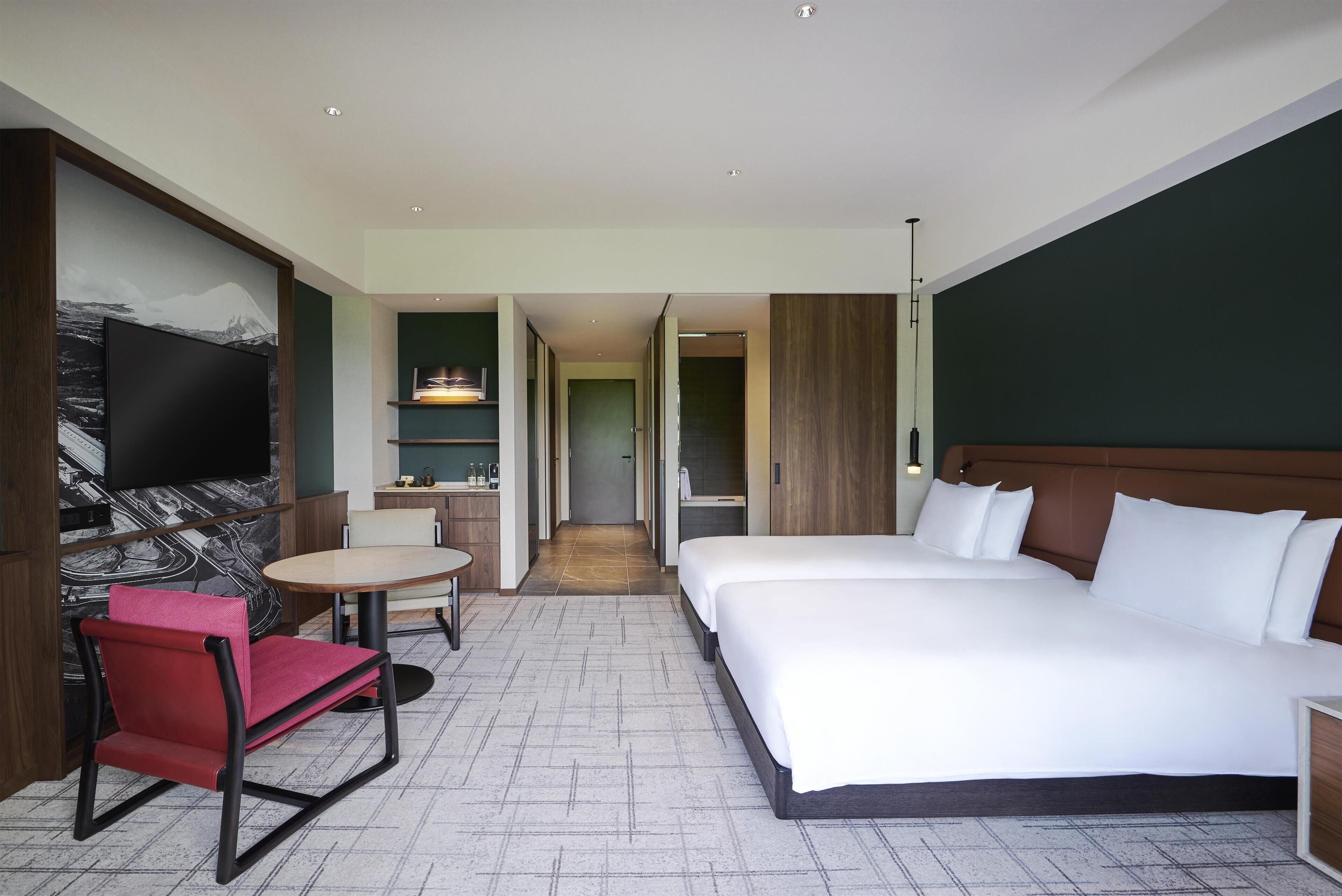 Down comforters, minibar, in-room safe, desk