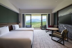Room, 2 Twin Beds (Fuji View) | Down comforters, minibar, in-room safe, desk - Fuji Speedway Hotel - The Unbound Collection by Hyatt (Oyama)