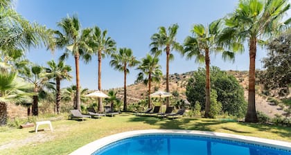 Holiday Home "Casa Mis Nietos" with Pool, Garden and Wi-Fi