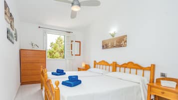 1 habitación y ropa de cama