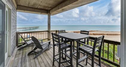 7660- Robyn's Nest, | Oceanfront | Islander Condos | Avon | Sleeps 4