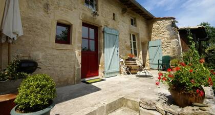 Seigneulles Garden Escape