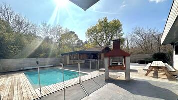 Piscine extérieure, piscine chauffée