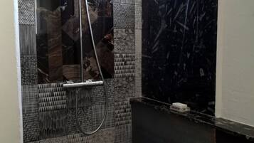 Doccia, bidet