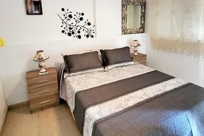 3 Schlafzimmer, Bügeleisen/Bügelbrett, kostenloses WLAN