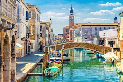 5-Person Caorle Apartment with Pool