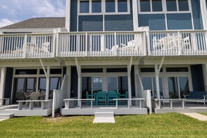 Terrace/patio - Beach Getaway in Amelia! Ocean Views & Room for 8 (Fernandina Beach)