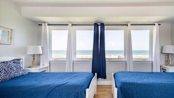 3 bedrooms, desk, iron/ironing board, WiFi (free)