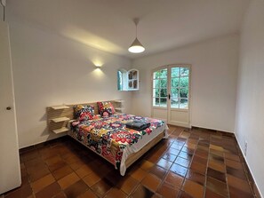 3 عدّة غرف نوم وواي فاي وتسهيلات لدخول الكراسي المتحركة