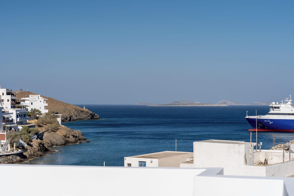 Castle View Rooftop Suite (Top Floor) | Individually decorated, desk, laptop workspace, soundproofing