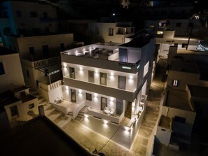 Front of property - Bedspot Apartments Astypalaia (Astypalaia)