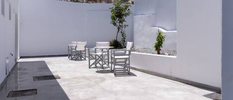 SPOT B ground floor | Terrasse/Patio