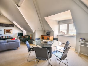 Cottage | Living room