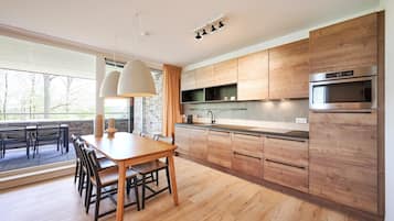 Kühlschrank, Ofen, Herdplatte, Geschirrspüler