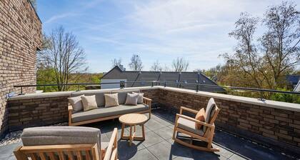 Agréable penthouse de 4 piÚces avec grande terrasse sur le toit et barbecue